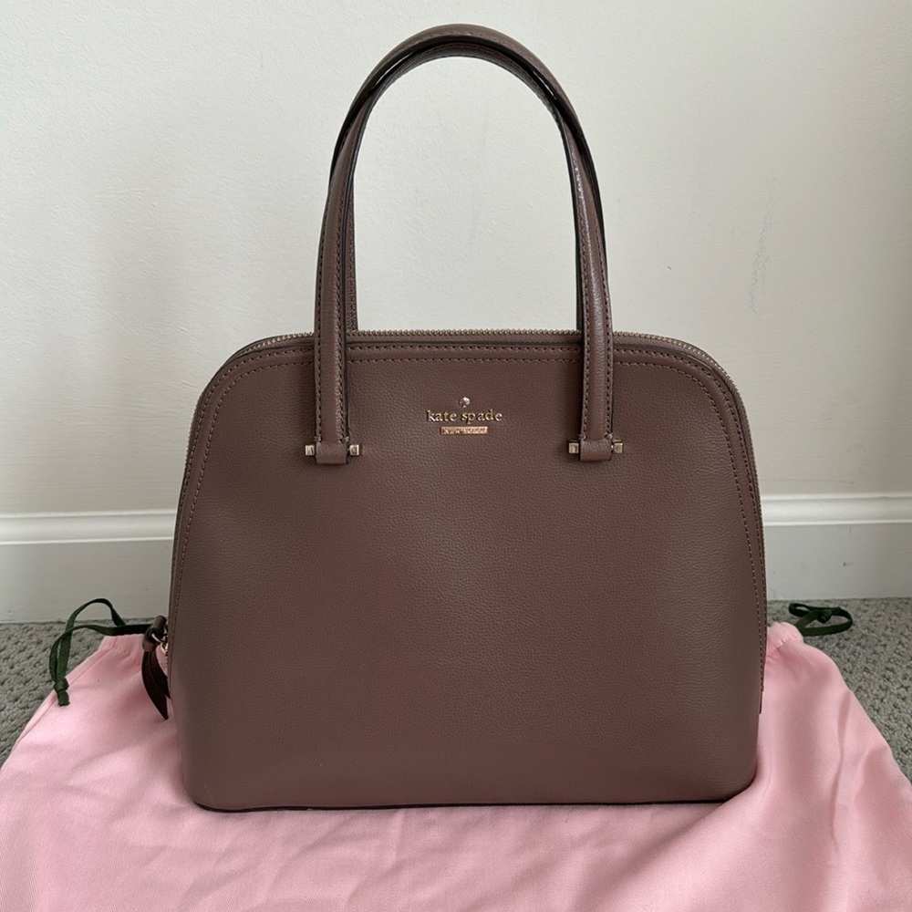 Kate Spade ♠️ Patterson Drive Medium Dome
Satchel Bag